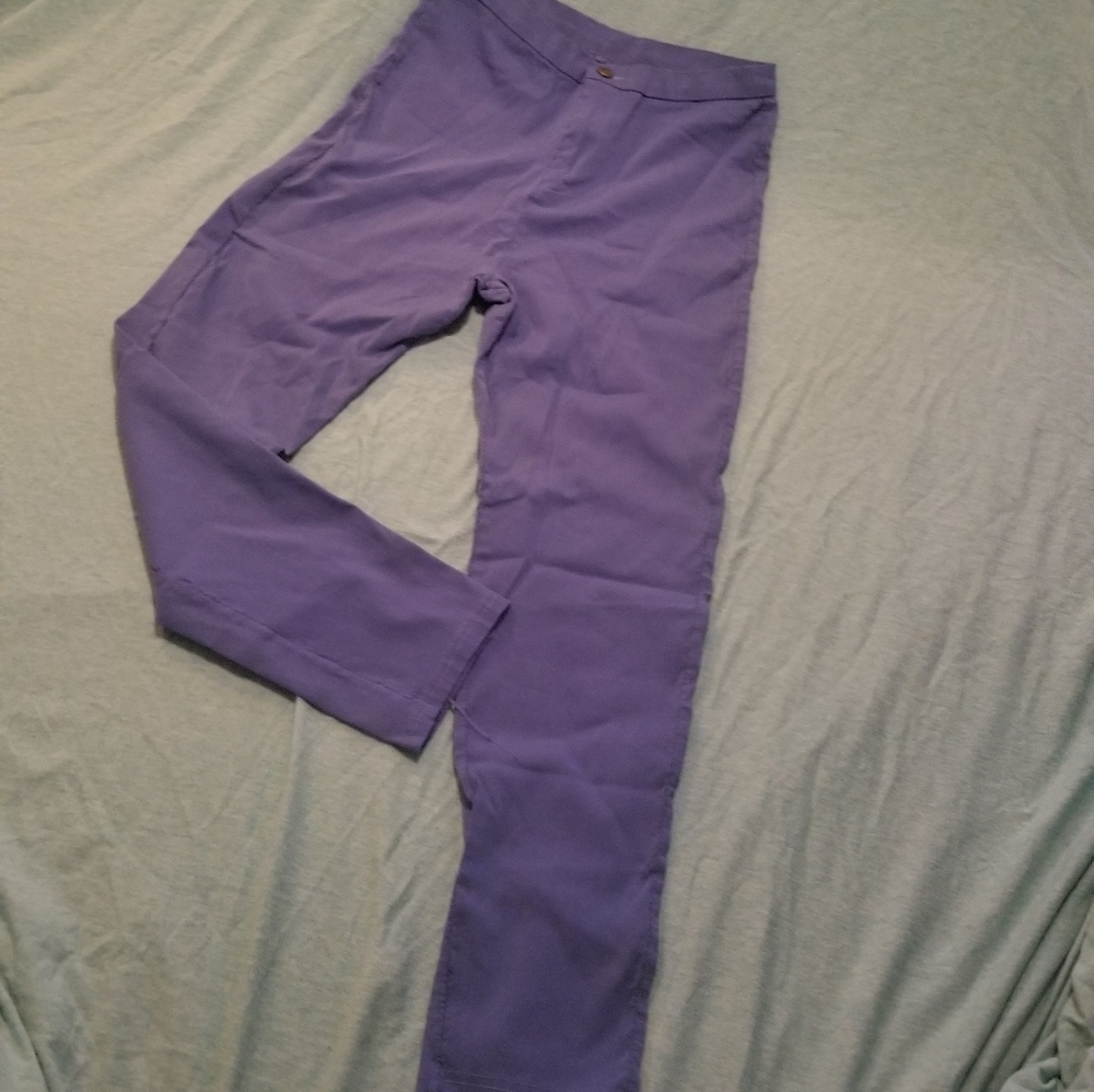 High-Waisted Ankle-Length pants